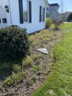 Leonard’s Lawn Care Logo