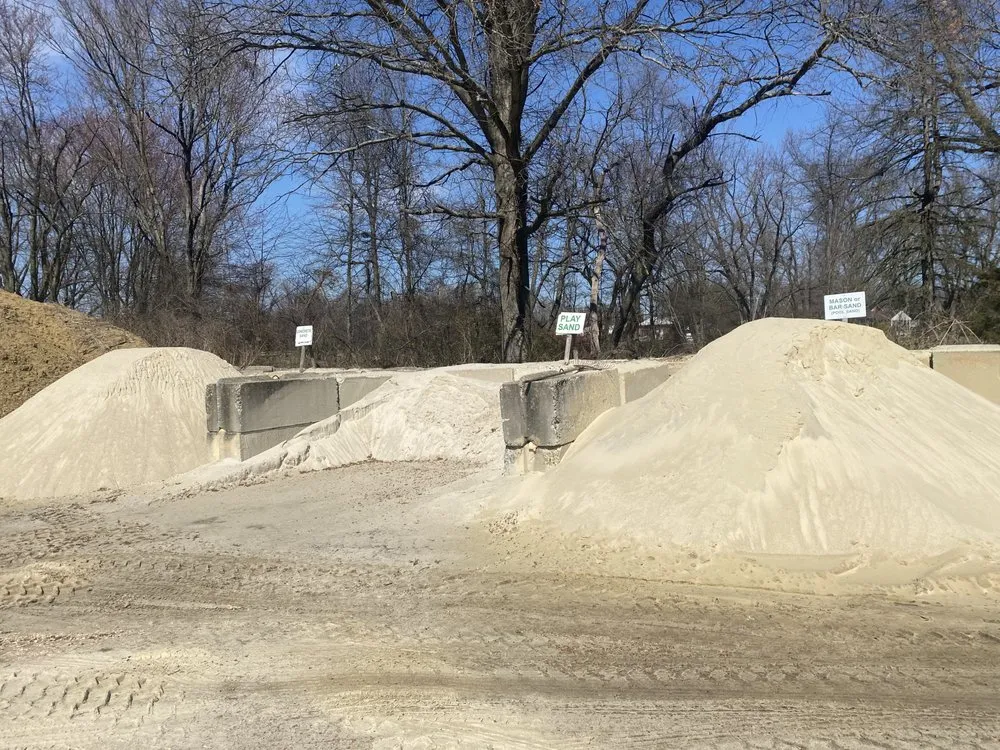 Custom yard maintenance for homes in Moorestown, NJ by Leonberg