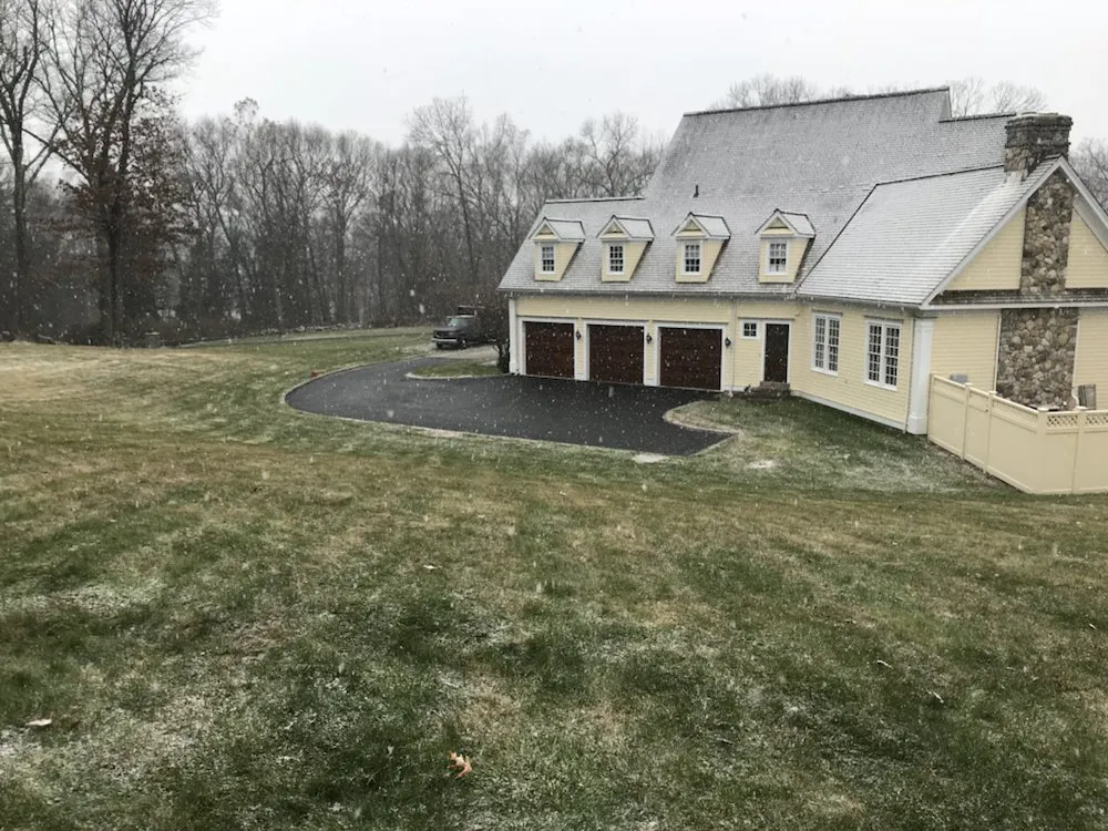 Affordable lawn care service in Stamford, CT - Leonel and Sons Landscaping