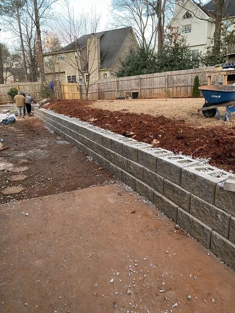 Local lawn mowing service in Oakwood, GA - Leonel Lawn Care & Landscaping