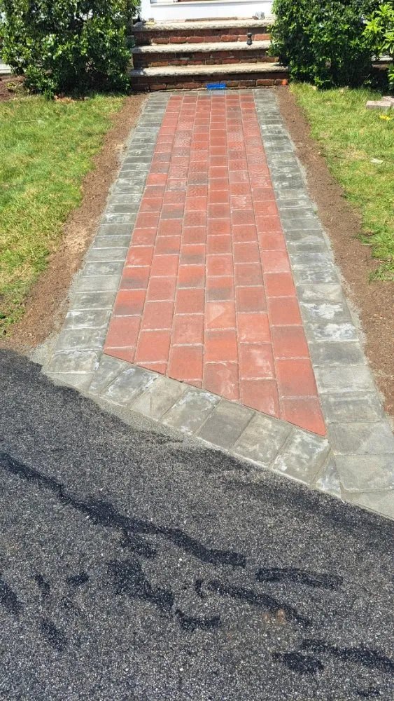 Custom lawn care service in Lynn, MA by Leonels Landscaping