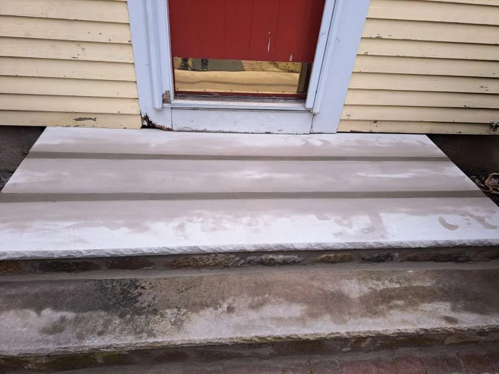 Top-rated lawn care service in Lynn, MA - Leonels Landscaping