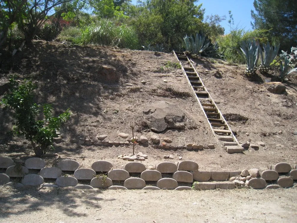 Top-rated outdoor landscaping in Rancho santa Fe, CA by Leonel's Tree Service And Landscaping