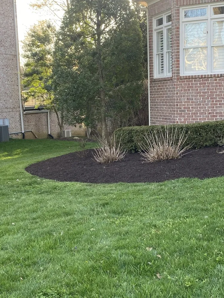 Custom lawn care service for year-round maintenance in Nashville, TN by Leon's Landscaping and Tree Services