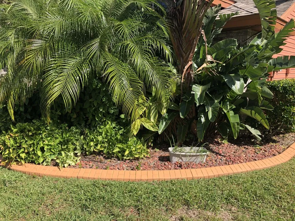 Top-rated residential landscaping in Deltona, FL - Leon's Landscaping Services