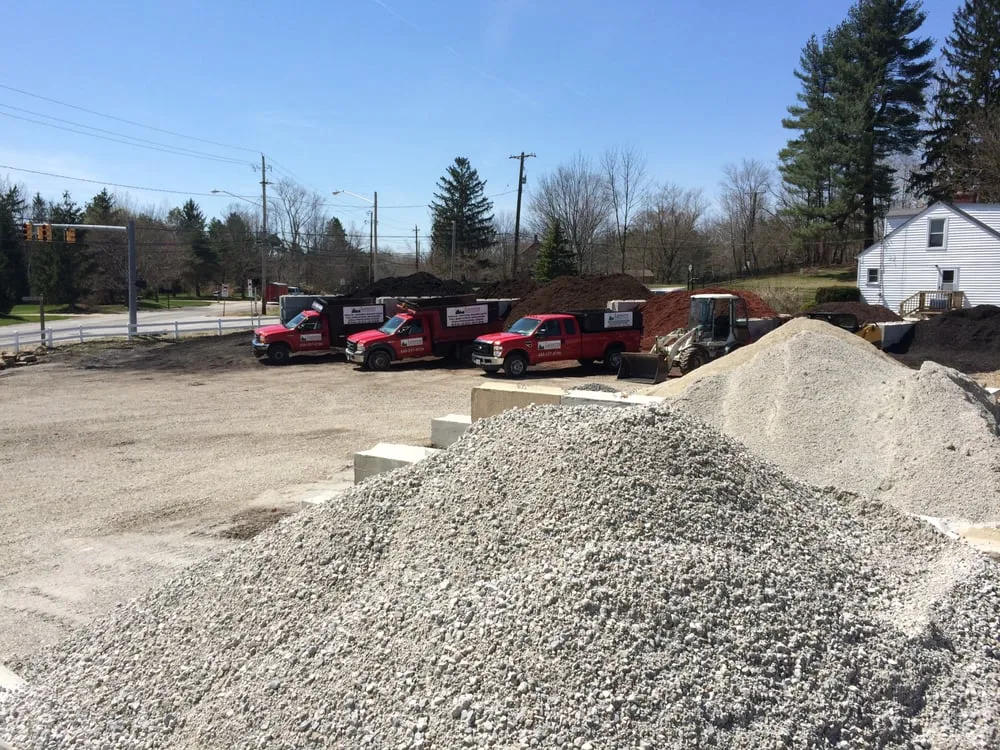 Top-rated outdoor landscaping in North Royalton, OH - Leonti's Outdoor Supply