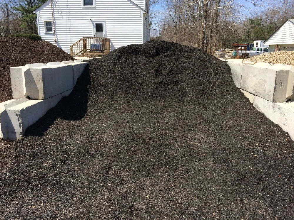 Expert landscape installation in North Royalton, OH - Leonti's Outdoor Supply