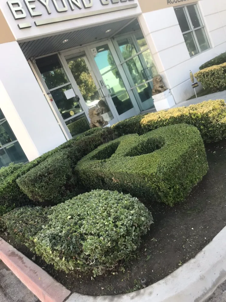 Affordable residential landscaping for beautiful yards in City of Industry, CA by Leos Gardening Services