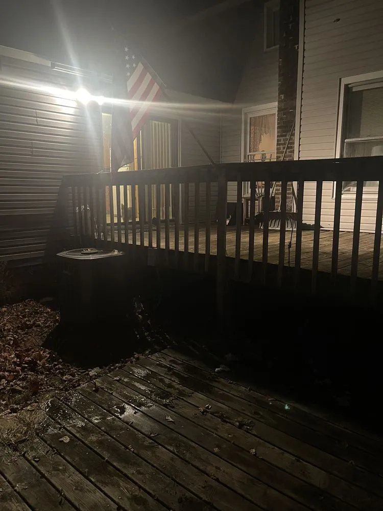 Professional outdoor landscaping experts serving Algoma, WI - Leo's Junk Removal