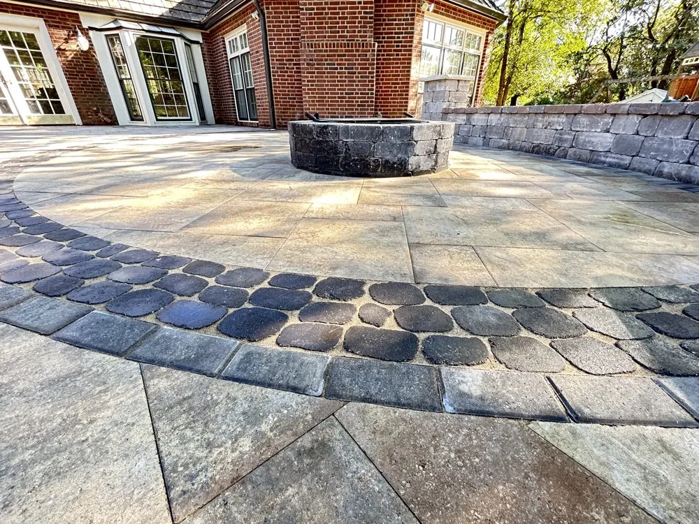 Local lawn mowing service for residential properties in Spring Hill, TN by Leo’s Landscape & More