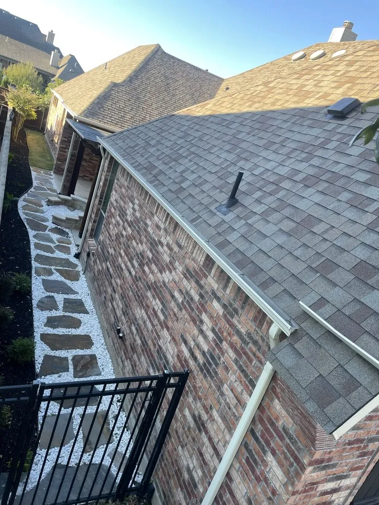 Professional lawn care service for year-round maintenance in Bedford, TX by Leo’s Landscape & Tree Service