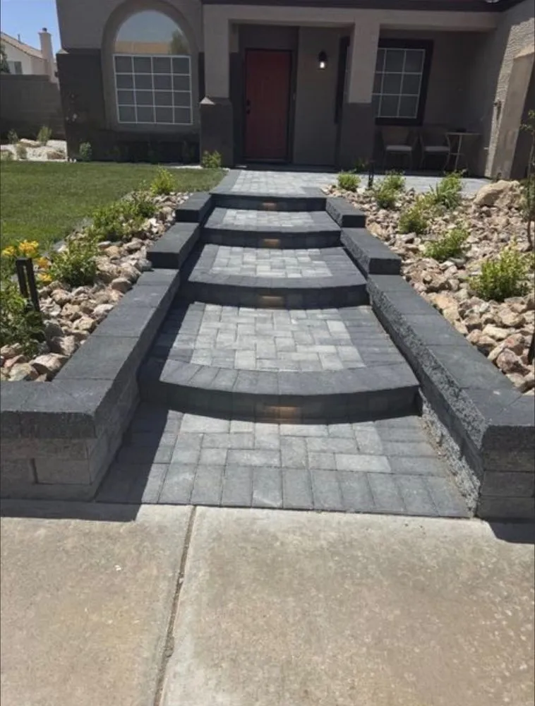 Top-rated yard cleanup service for residential properties in Fontana, CA by Leo’s Landscaping & Hardscape Service