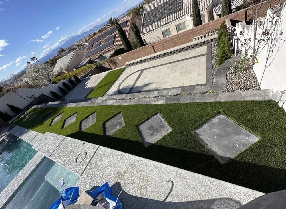 Local landscape design experts serving Fontana, CA - Leo’s Landscaping & Hardscape Service