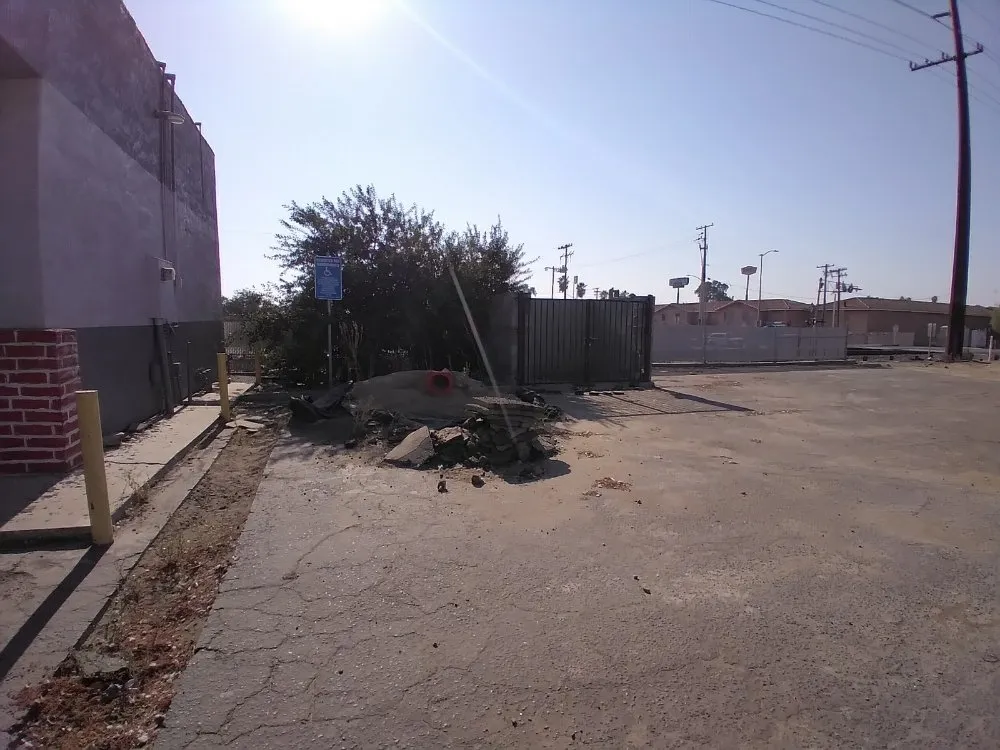 Expert lawn mowing service in Merced, CA - Leos Landscaping & Stump Grinding Services