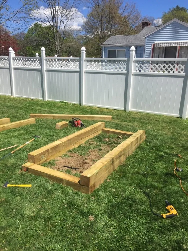 Professional yard maintenance in Stoughton, MA - Leo's Landscaping and Construction