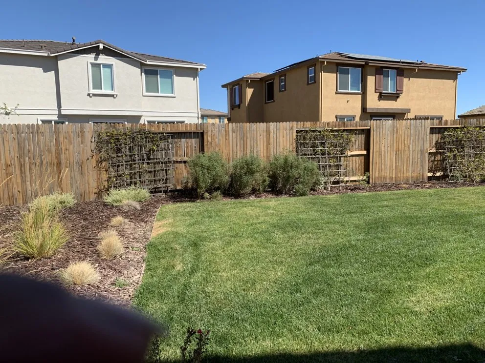 Local residential landscaping for year-round maintenance across Antioch, CA - Leo’s Landscaping