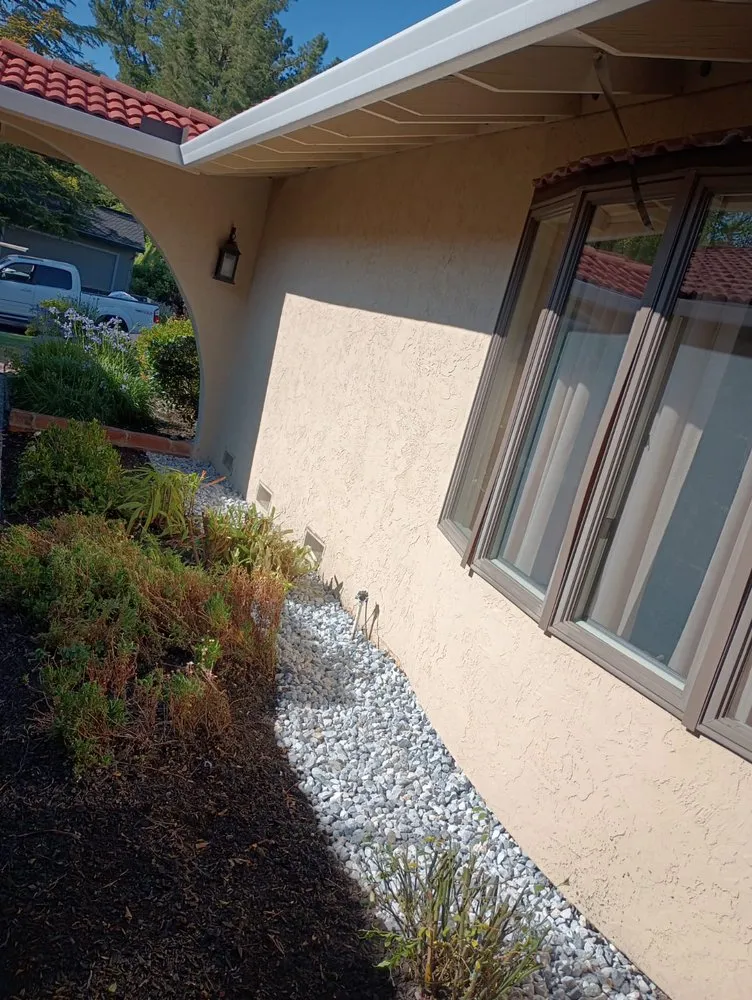 Professional landscape design for homes in Antioch, CA by Leo’s Landscaping