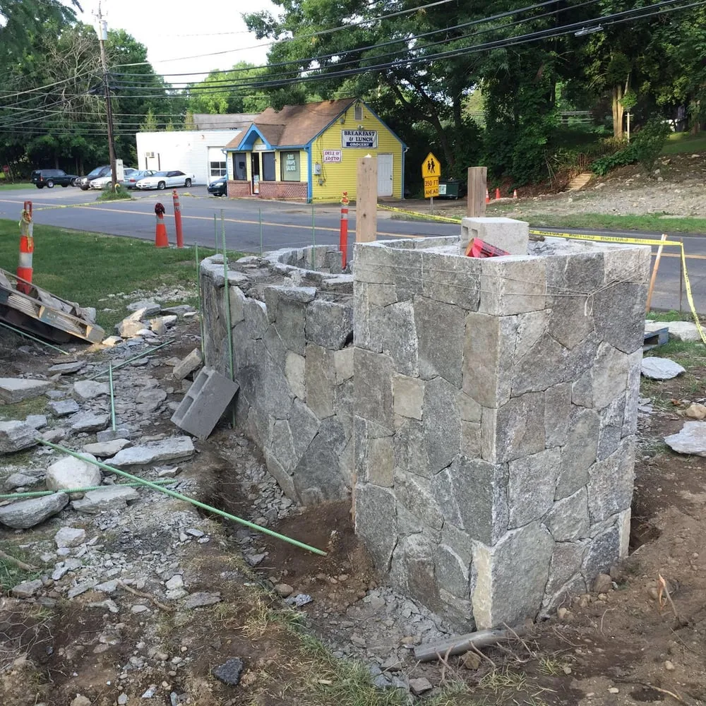 Trusted lawn care service in Fairfield, CT - Leo's Landscaping, Lawn & Garden Solutions