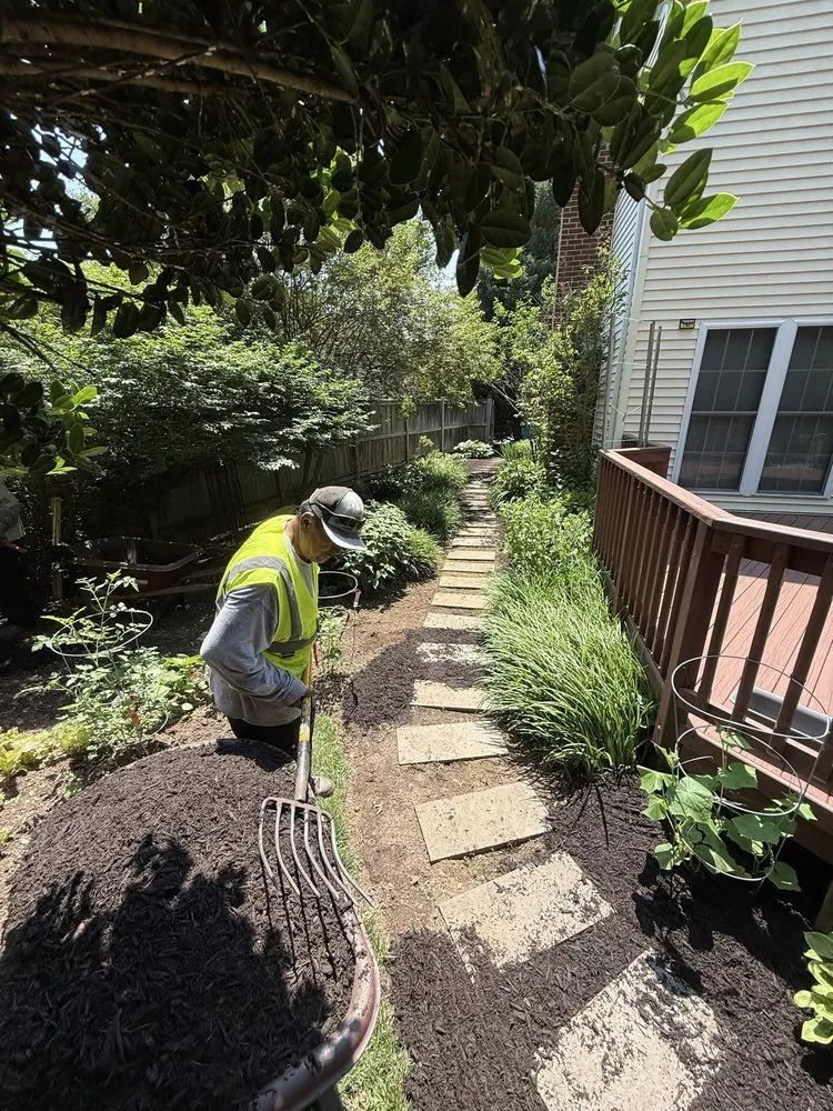 Top-rated residential landscaping in Manassas, VA - Leos Landscaping