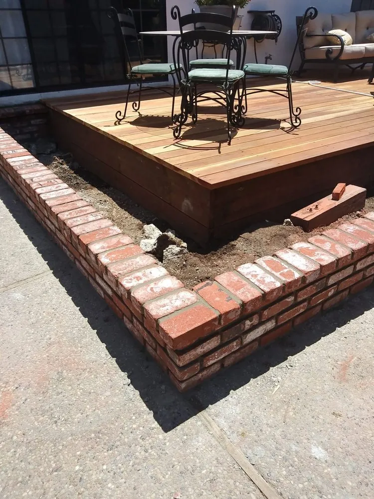 Professional garden landscaping experts serving Pasco, WA - Leo's Landscaping