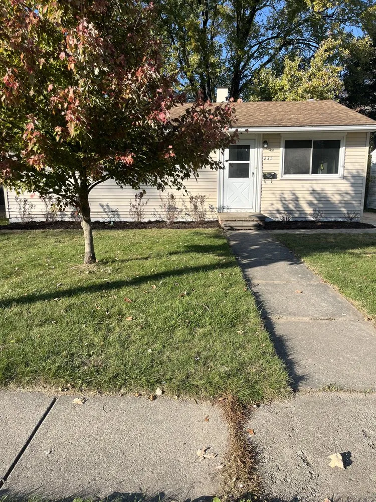 Expert landscaping services for beautiful yards in Washington Township, MI by Leo’s Landscaping
