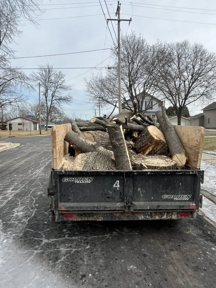 Affordable outdoor landscaping in Watertown, WI by Leo’s landscaping