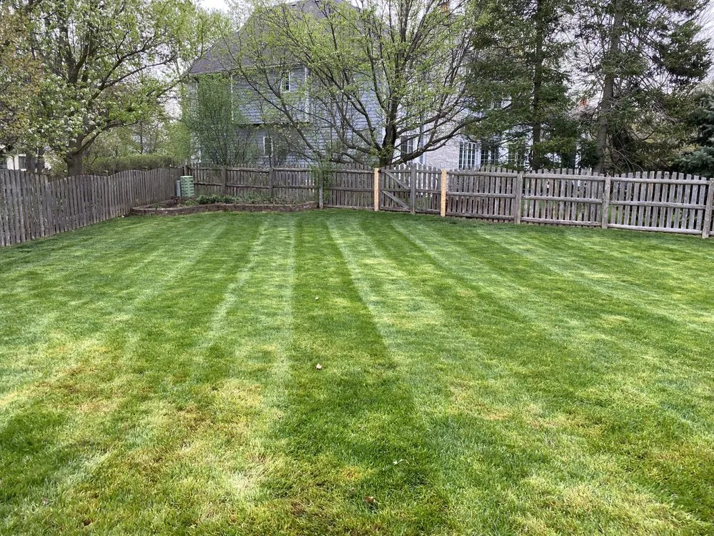 Reliable outdoor landscaping in Wheaton, IL - Leo’s MO Landscaping