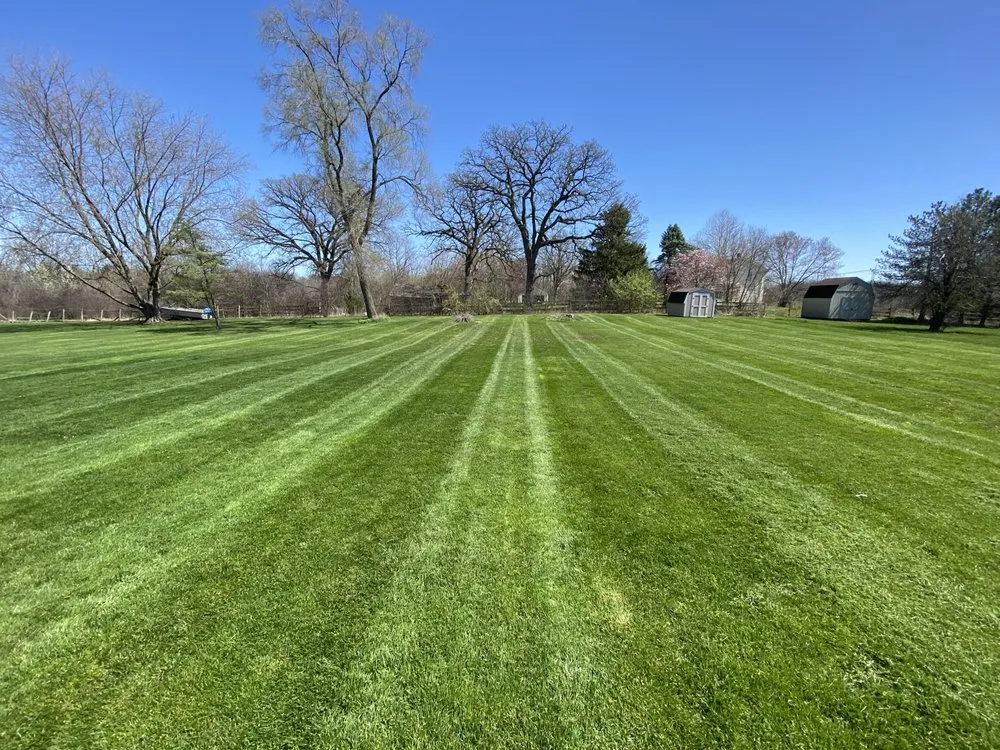 Reliable landscape design experts serving Wheaton, IL - Leo’s MO Landscaping