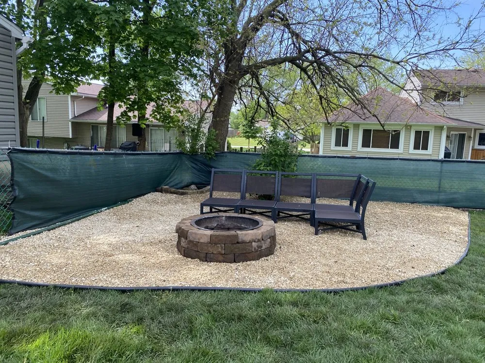 Custom yard cleanup service in Wheaton, IL - Leo’s MO Landscaping