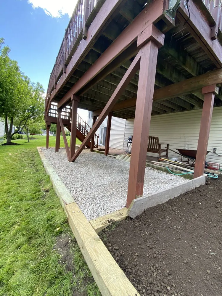 Reliable yard maintenance in Wheaton, IL by Leo’s MO Landscaping