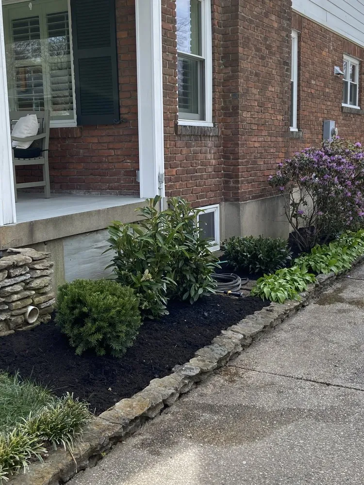 Expert lawn care service experts serving Louisville, KY - Leppert Property Maintenance