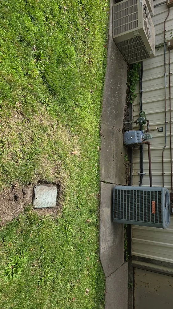 Custom outdoor landscaping in Omaha, NE - Leprechaun Lawns