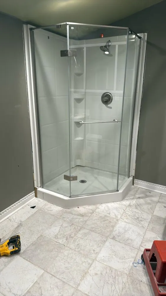 Expert lawn care service in Munfordville, KY by Les Collins Construction & Lawns