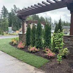 Affordable landscaping services for homes in Auburn, WA by Le's Landscaping & Contractor