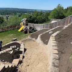 Expert yard maintenance in Auburn, WA by Le's Landscaping & Contractor