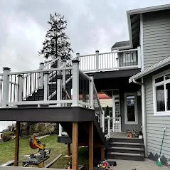 Le's Landscaping & Contractor Logo