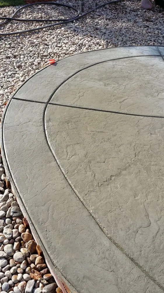 Reliable lawn mowing service in Littleton, CO by Le's Landscaping