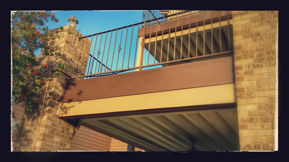 Local outdoor landscaping for homes in Littleton, CO by Le's Landscaping