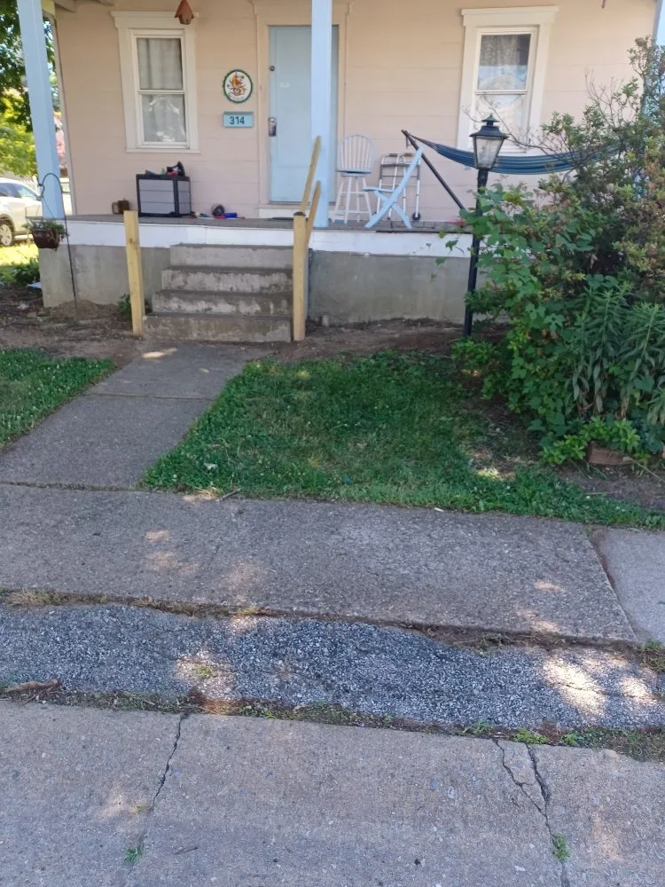 Expert landscaping services near you in Wilmington, DE by LES lawn services