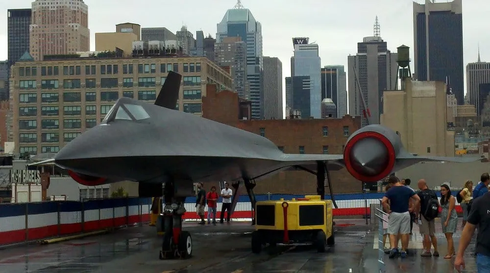 Custom landscaping services experts serving Jackson, TN - Les 's mowing and pressure washing