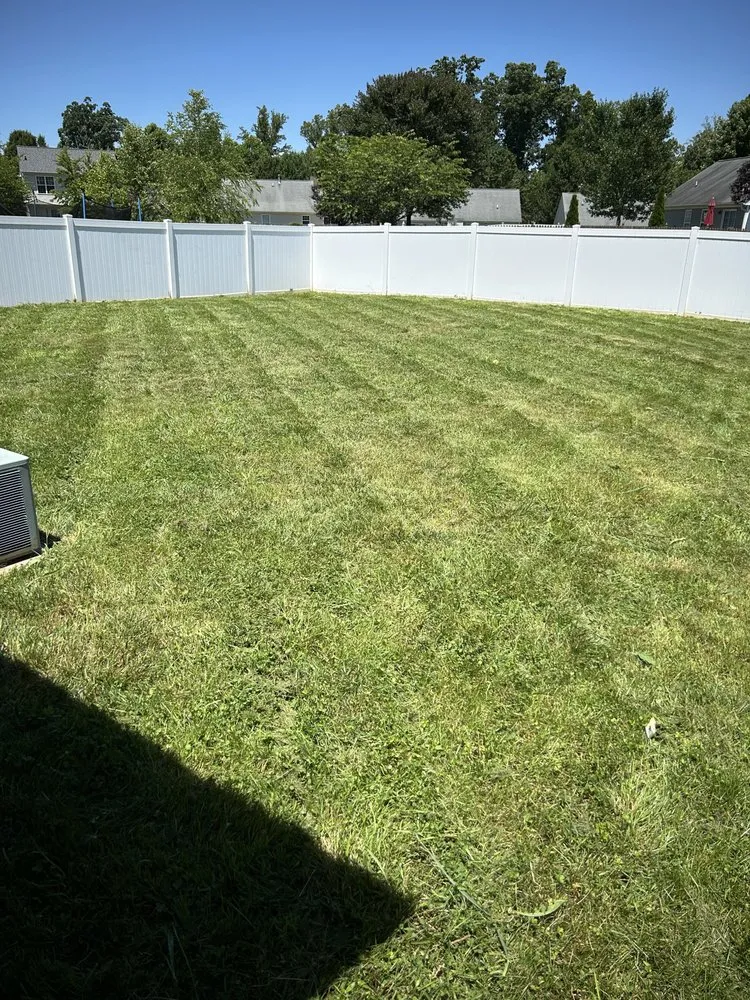 Top-rated garden landscaping in Greensboro, NC - Lesane Lawn Care & Cleaning