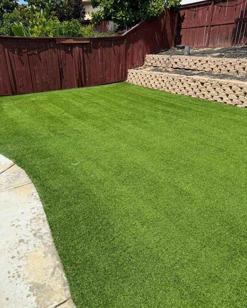 Local yard cleanup service in Murrieta, CA - Le'Scape