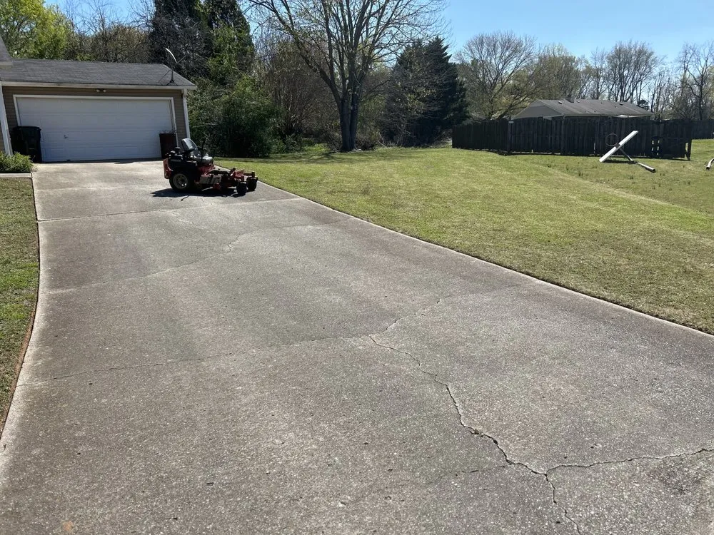 Expert landscape installation in Huntsville, AL - Leslie & Son Lawn Care