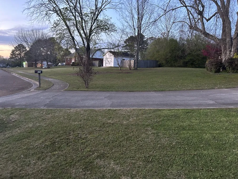 Local lawn care service for beautiful yards across Huntsville, AL - Leslie & Son Lawn Care