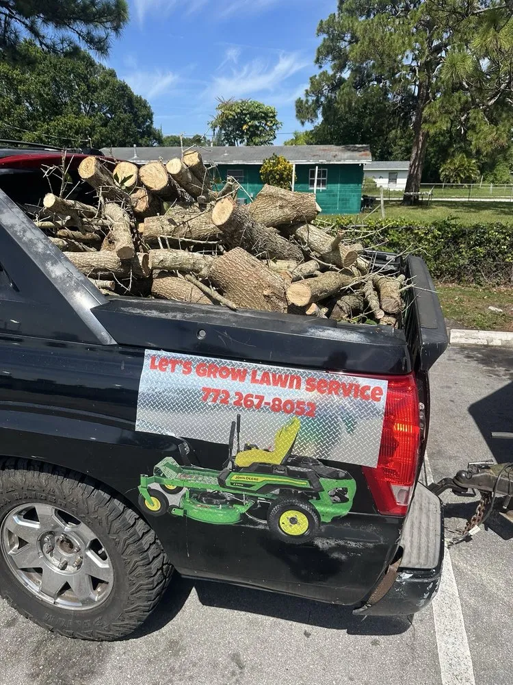 Reliable residential landscaping for homes in Fort Pierce, FL by Let’s Grow Law Service