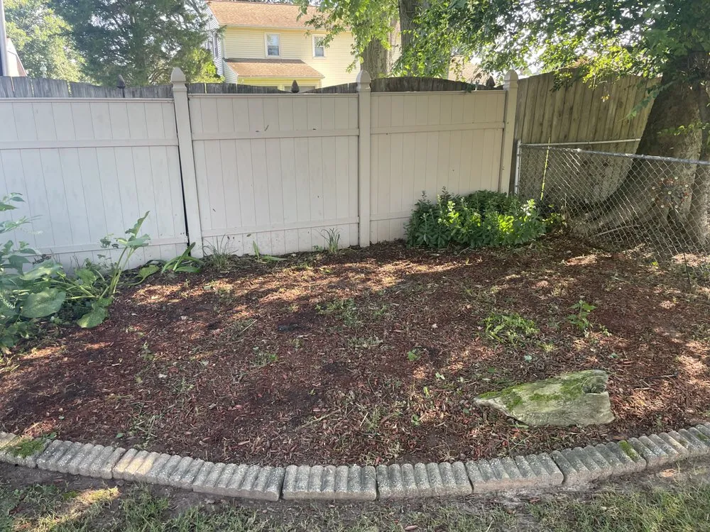 Affordable yard cleanup service experts serving Chesterfield, VA - Lett’s Do It