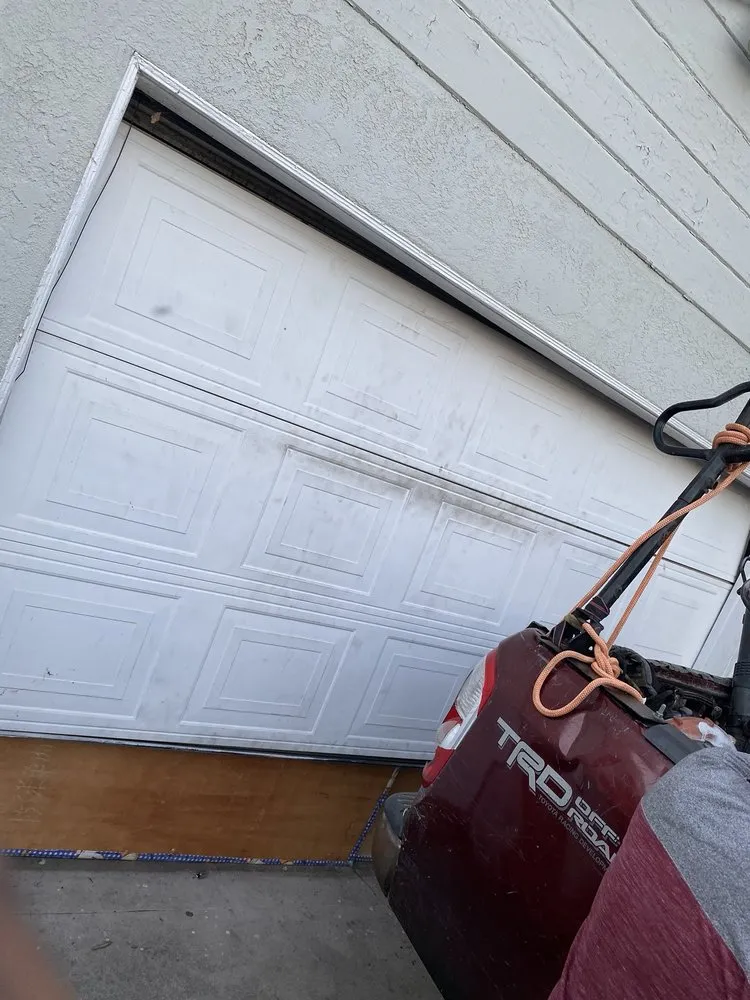 Reliable yard cleanup service for homes across Irwindale, CA - Letty's JV Services Landscaping