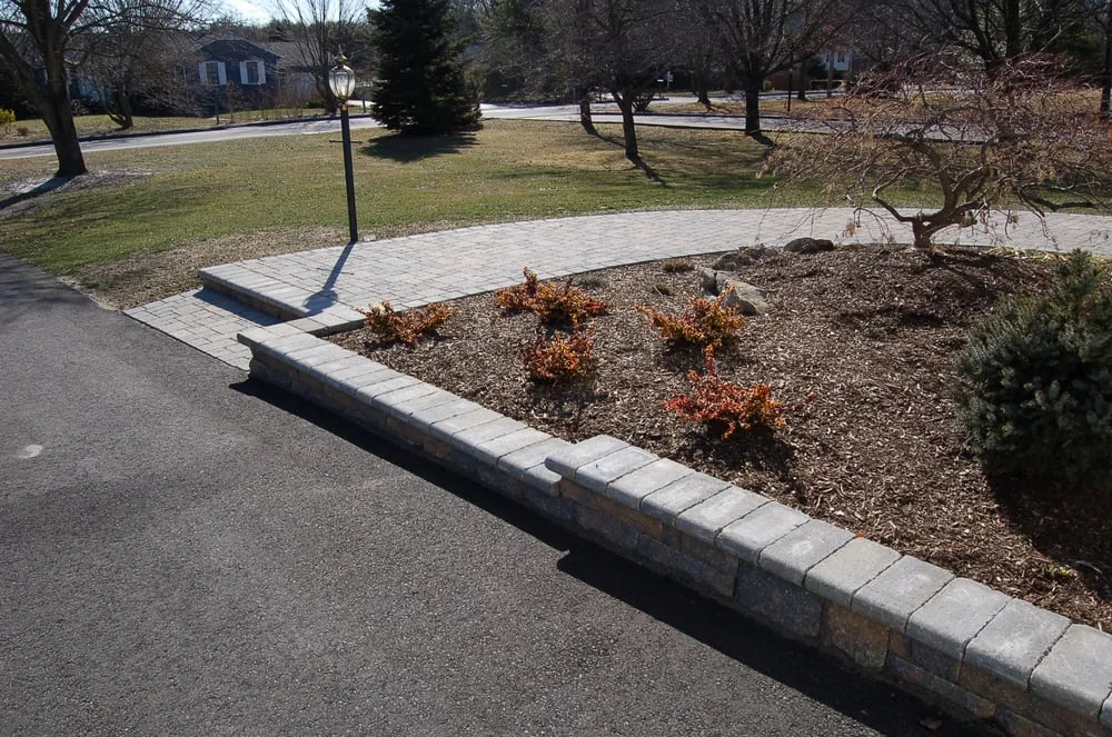 Local lawn care service experts serving Robbinsville, NJ - Levanduski Landscapes, Inc