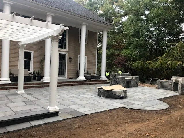 Affordable outdoor landscaping experts serving Clinton, MA - Level 10 Landworks & Facility Care