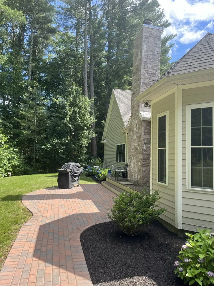 Affordable yard maintenance experts serving Clinton, MA - Level 10 Landworks & Facility Care